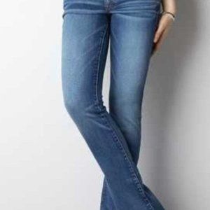 AMERICAN EAGLE kick boot mid rise  jeans size 6